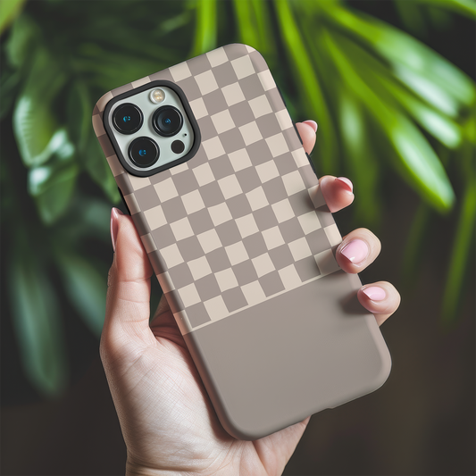 Mocca Wobbly Check Tough Phone Case