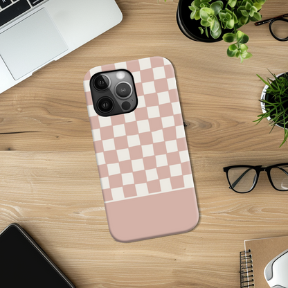 Pink Wobbly Check Slim Phone Case